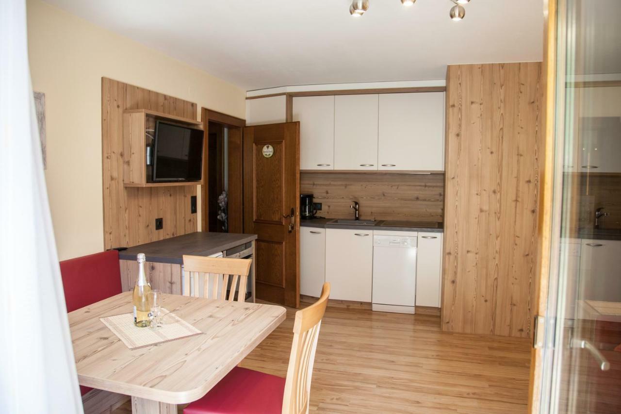 Haus Madeleine Lägenhet Neustift im Stubaital Exteriör bild